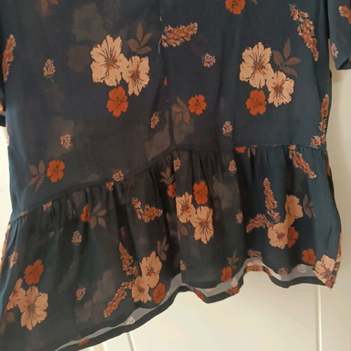 About You women's short-sleeve blouse like new, floral, size M