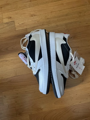 Travis Scott Nike Jordan Low sneakers new, size 44, black and white