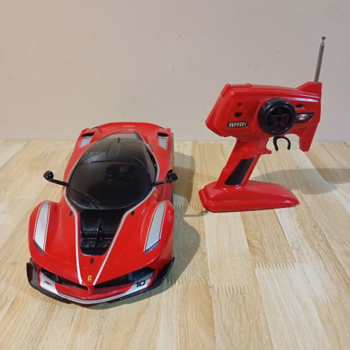 Ferrari Fxxk remote control car like new, scale 1:12