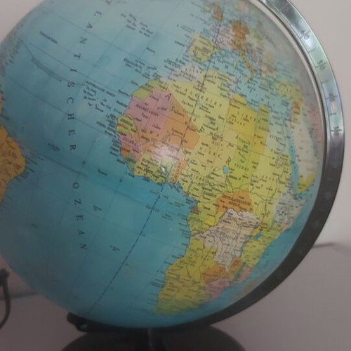 Globe table lamp new, height 33 cm, diameter 25 cm