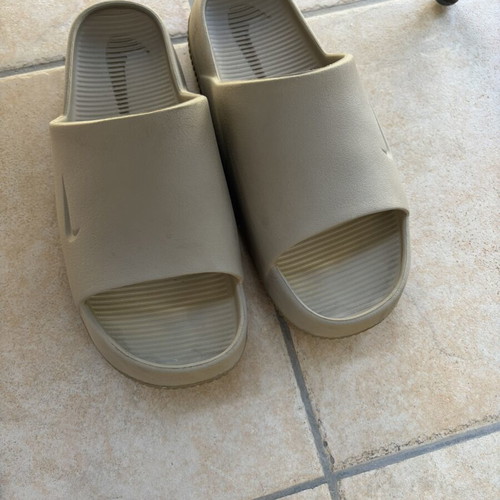 Nike calm slides, beige, size 42
