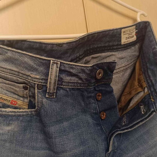 Diesel Zathan men's jeans bootcut size W31 L34 like new, blue