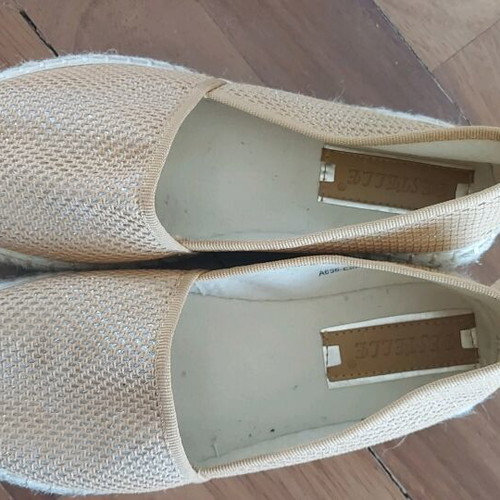 Women's espadrilles like new, size 39, beige with gold
