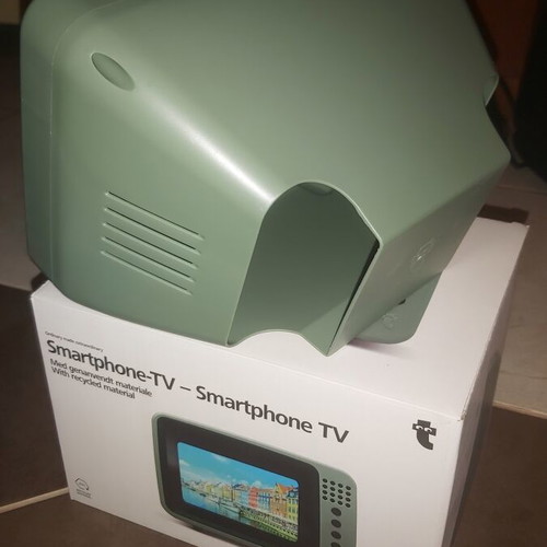 Smartphone TV new, screen magnifier for mobile