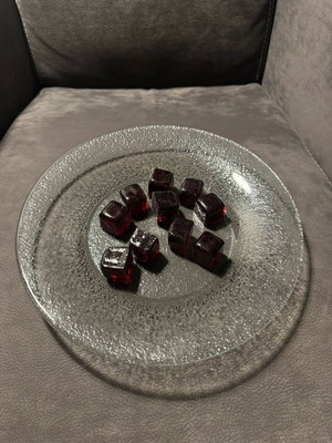 Decorative glass platter like new with glass decorative cubes