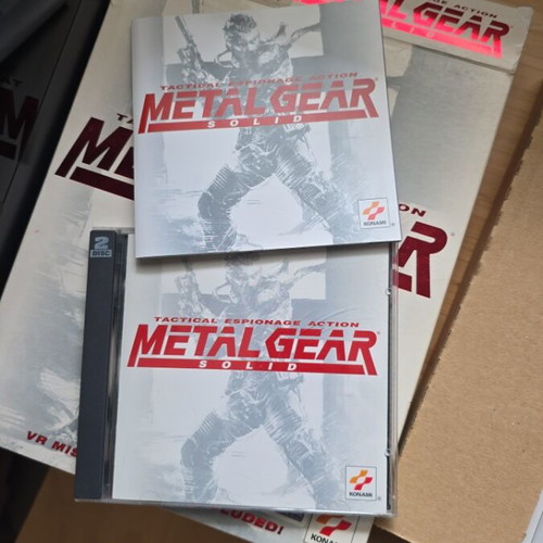 Metal Gear Solid + VR Missions for PC like new
