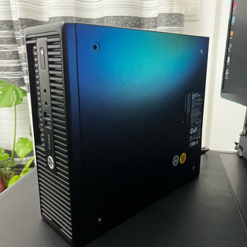 HP ProDesk 400 G3 επιτραπέζιος υπολογιστής μεταχειρισμένος με Intel i5, 8GB RAM, 240GB SSD, Windows 11