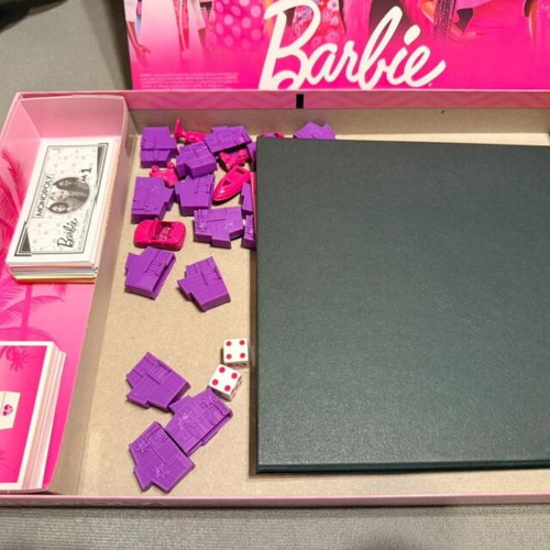 Monopoly Barbie board game like new