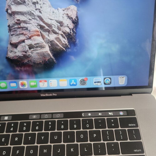 Mac Pro 15" 2017 like new, Intel Core i7, 16GB RAM, 500GB SSD