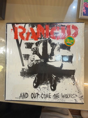 Rancid …and Out Come the Wolves vinyl record like new, punk