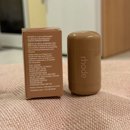 Rhode Pocket Blush Freckle new unused