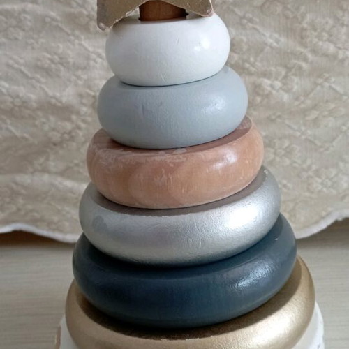 Wooden stacking pyramid used from JaBaDaBaDo