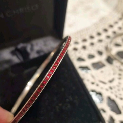 Unique silver bracelet with rubies like new
