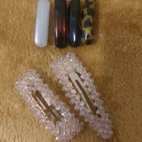 Hair Clips new, set of 6 pieces