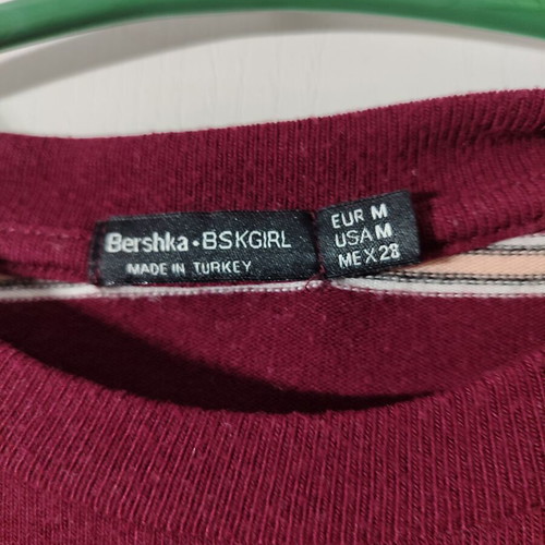 Bershka girl blouse size M red like new