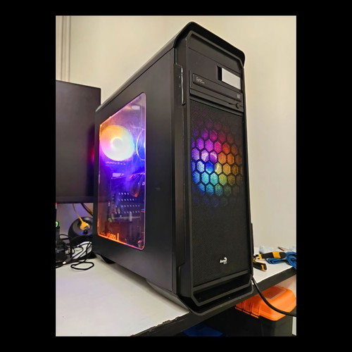 Gaming PC Ryzen 5 3500x RTX 2080 16 GB RAM SSD HDD like new