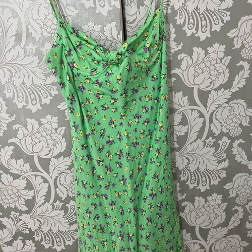 Zara dress like new, green, perfect satin fabric, size M