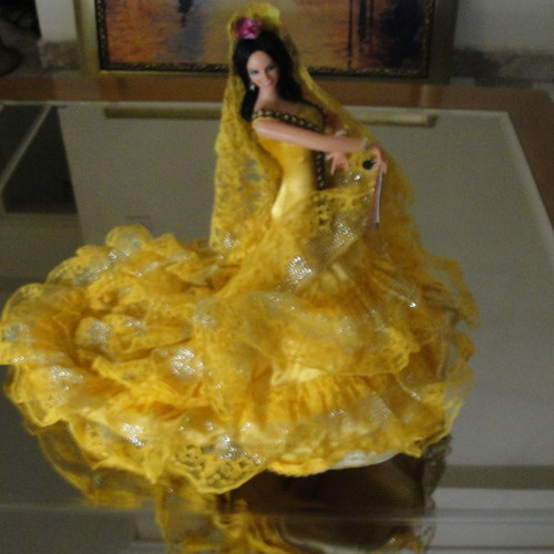 Spaniola dolls used, 31cm