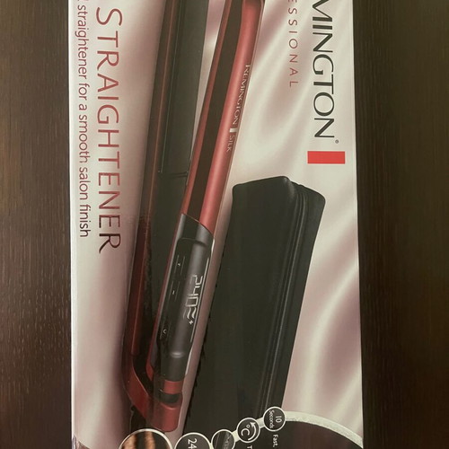 Remington Hair Straightener New With Ceramic Plates 48W Red