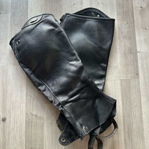 Parlanti Passion leather chaps used
