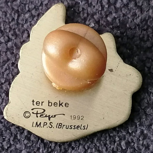 Drakoumel advertising pin used
