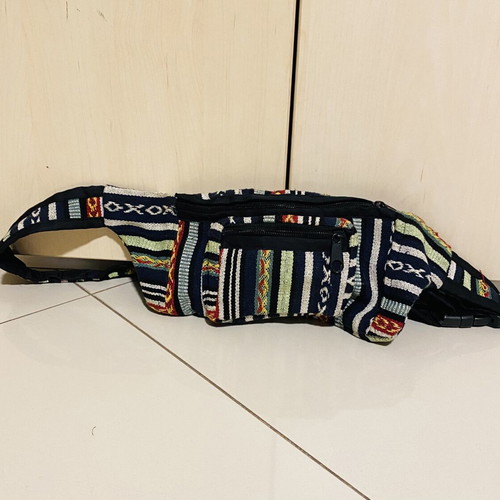 Waist bag like new, woven style, black and multicolor