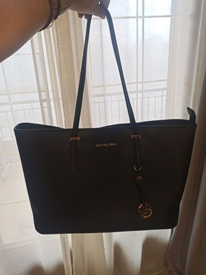 Michael Kors shoulder bag black like new