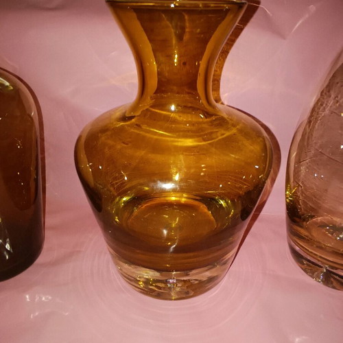 Vintage set of 3 amber carafes and vase like new