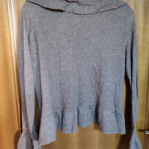 Zara knitted cardigan medium used, light brown with special trim