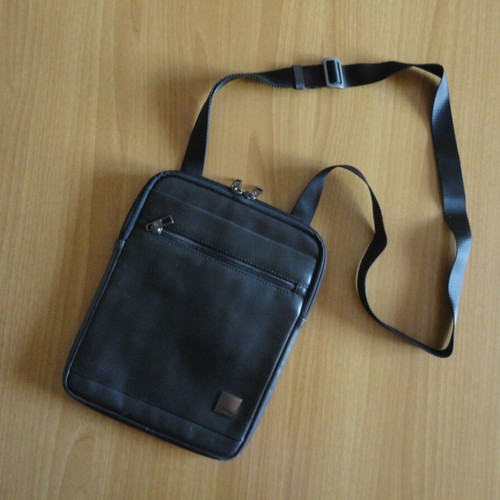 Samsonite men's bag made of genuine leather used, black