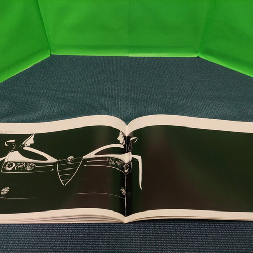 Alfa Romeo Brera official illustrated brochure like new