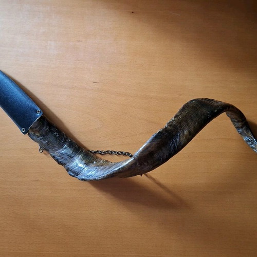 Cretan handmade knife with natural horn handle like new
