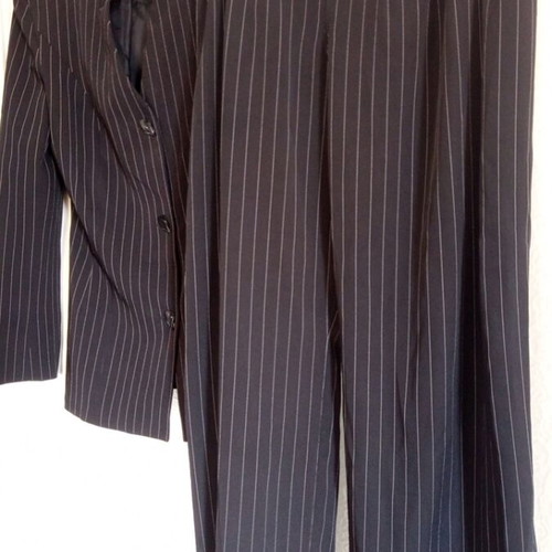 Set jacket skirt and pants medium like new, black