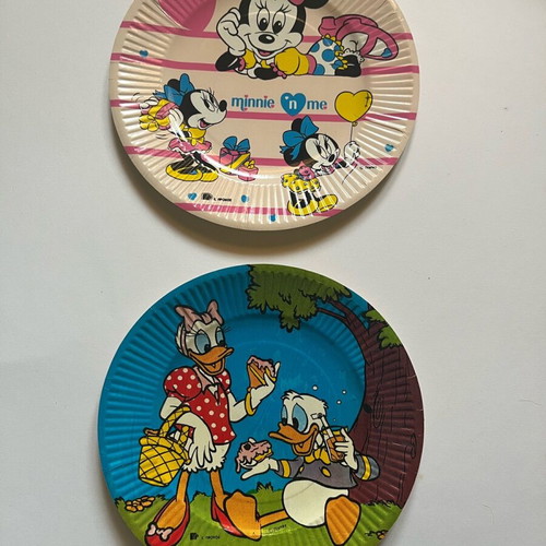 Disney vintage collectible napkins and plates like new