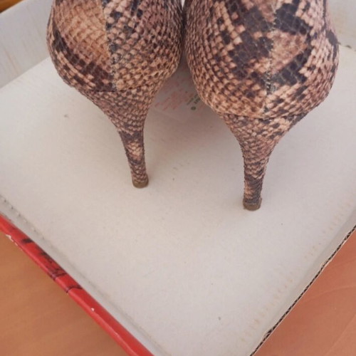 Sante beige and brown pumps size 37 like new