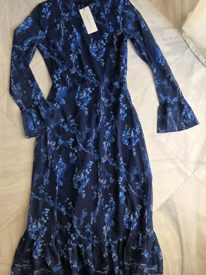 Trendyol dress new in blue shades, size XS