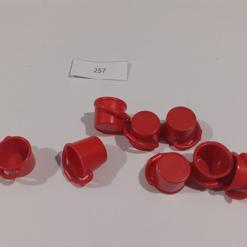 Playmobil red bucket 257