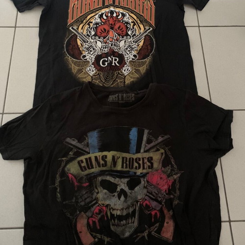 Guns n Roses t-shirts and hoodie like new