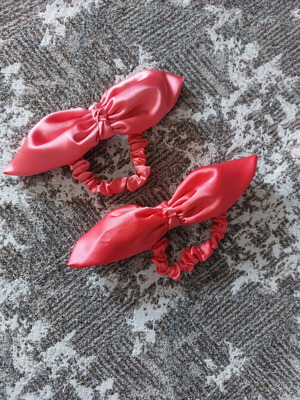 Scrunchie κοκαλάκι καινούργιο με φιογκάκια σατέν ροζ