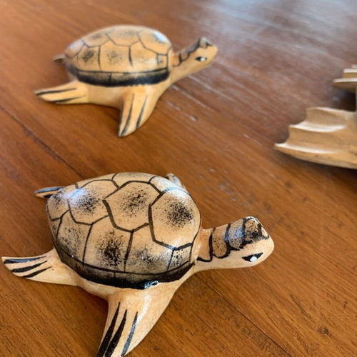 Wooden small turtles new, set of 2 handmade decorative
