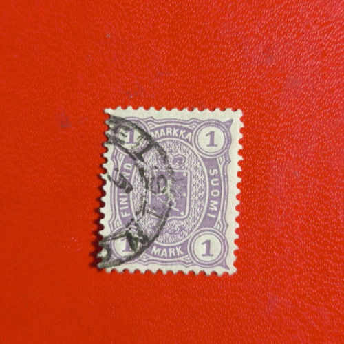 Finland 1 Markka “SUOMI” Classic Stamp like new