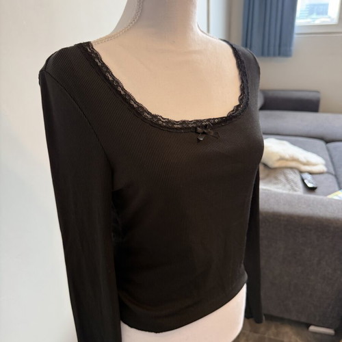 Oysho Pyjama Pilates Top like new, cotton with lace, black, size S