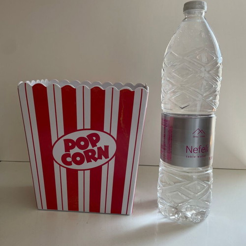 Large popcorn bowl used with discoloration
