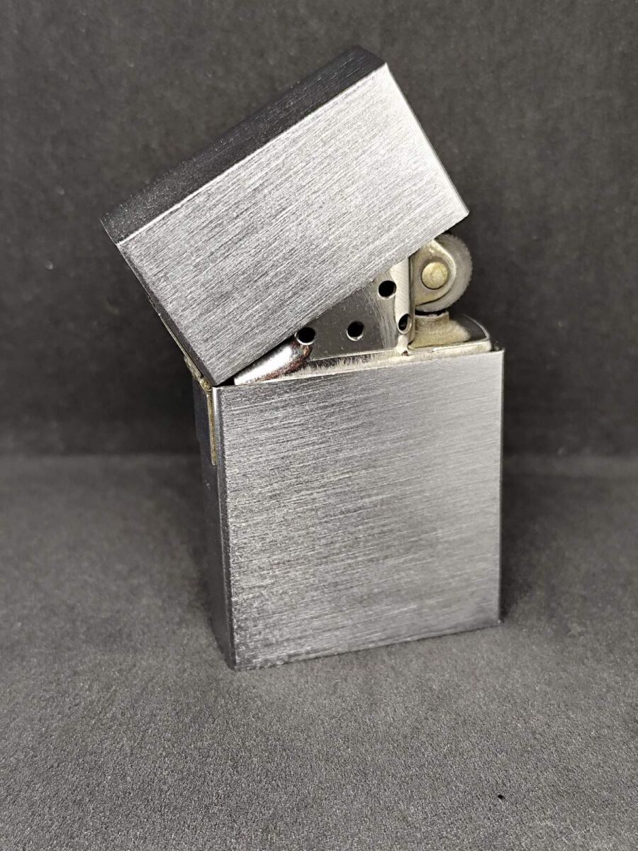 Zippo Original 1932 Replica lighter like… - € 92,00 - Vendora.cy