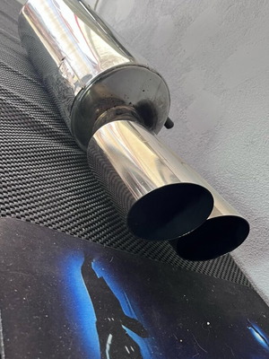 GK exhaust tip like new with Φ 63.5 tips