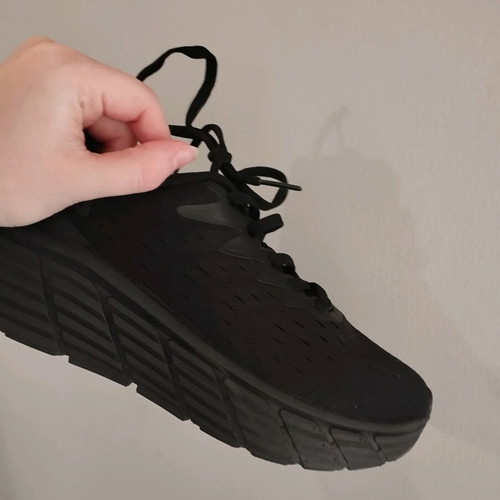 Fila women's running athletic shoes black like new