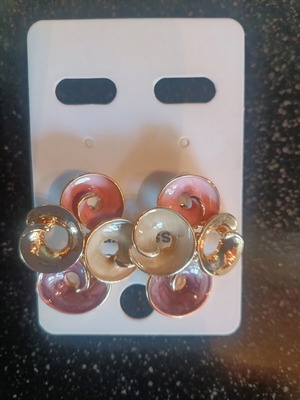 Women's multicolor earrings