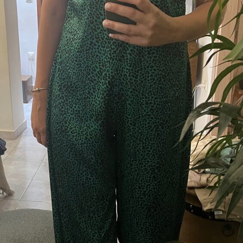 Satin one-piece jumpsuit like new, dark green, size M