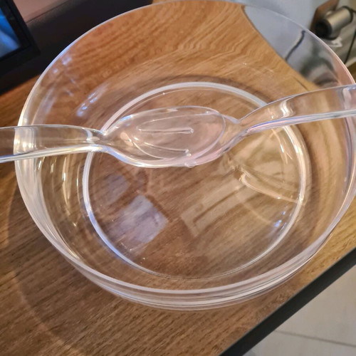 Plexi glass salad bowl new with serving spoons