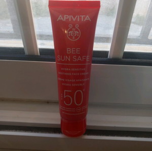 apivita bee sun safe face cream, κρέμα προσώπου με spf 50